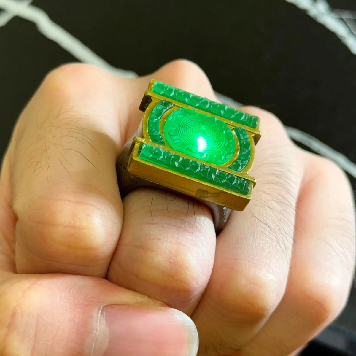 Light-Up Lanterns (2026) Green Lantern Metal Ring