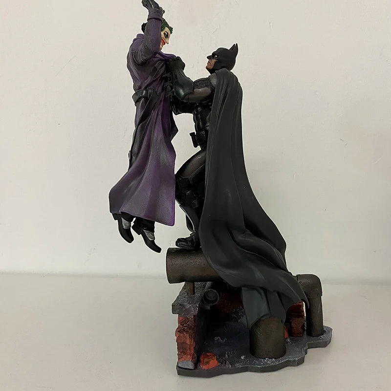 Batman Arkham Origins Batman VS Joker 1/6 Scale Statue Collectible Figure