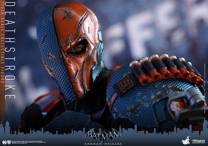 Hot Toys Deathstroke 1/6 Scale Collectible Action Figure