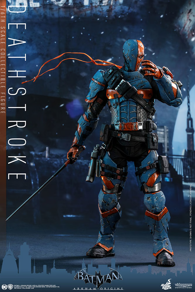 Hot Toys Deathstroke 1/6 Scale Collectible Action Figure