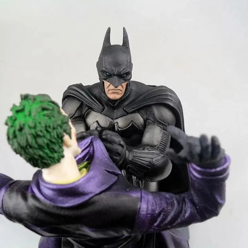 Batman Arkham Origins Batman VS Joker 1/6 Scale Statue Collectible Figure