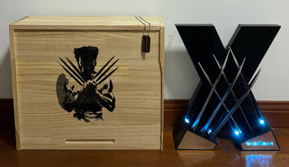 Wolverine Claws Collectible Display Stand and Dog Tag
