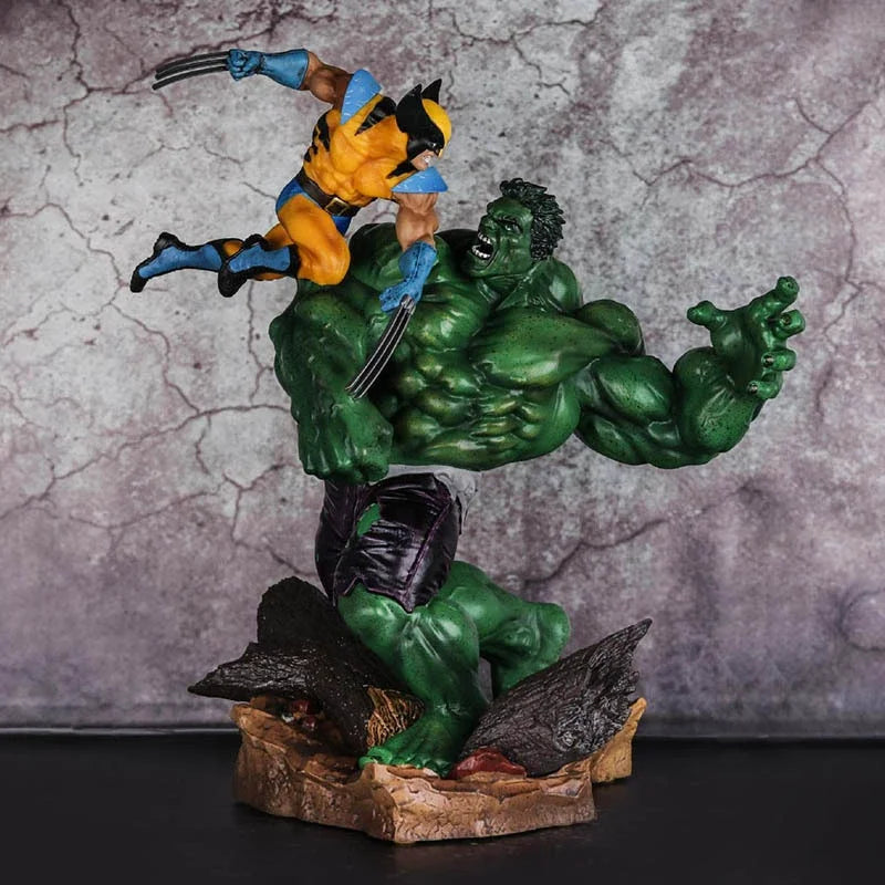 Hulk vs Wolverine 1/6 Scale Statue