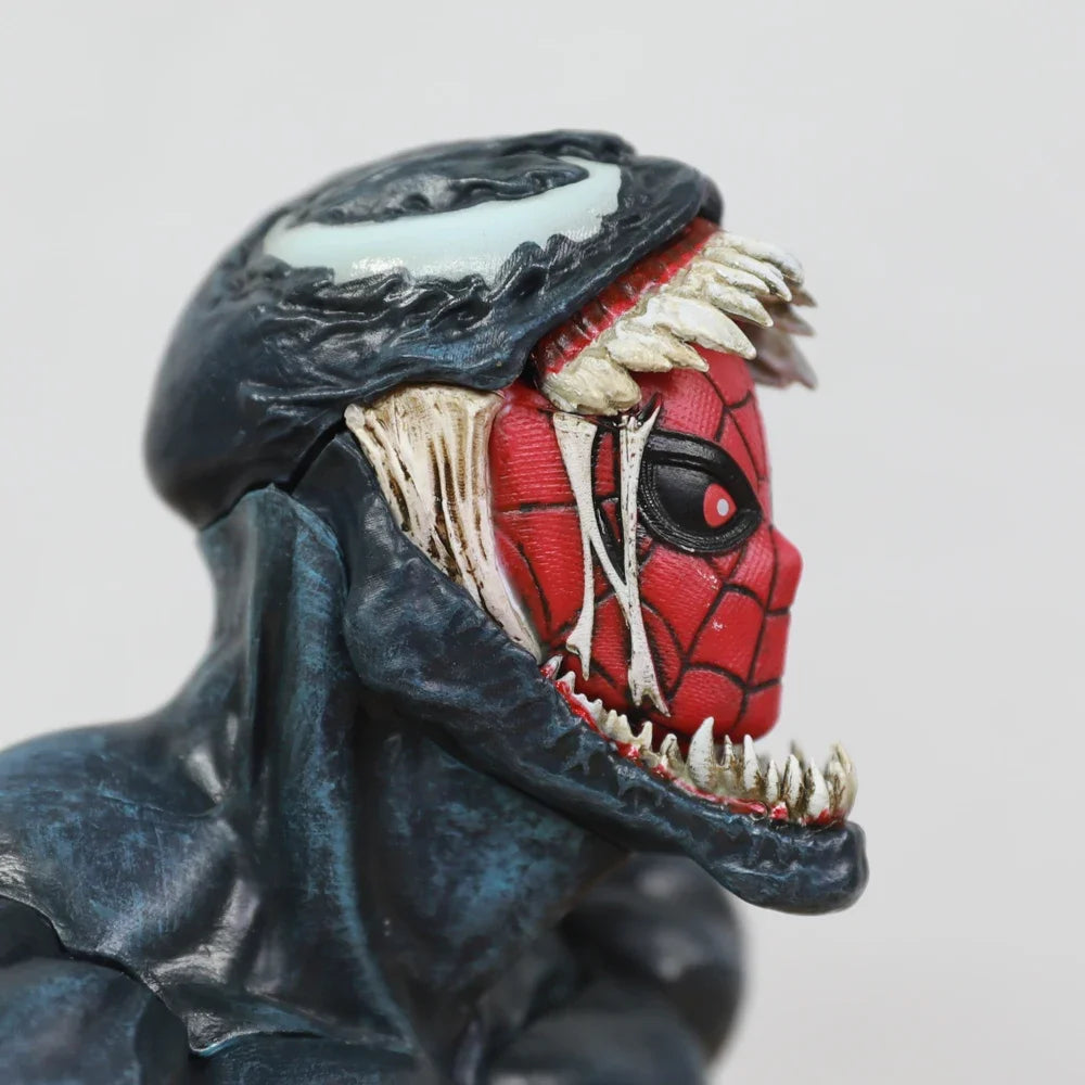 Venom Symbiote Bust – Spider-Man Head Emerging