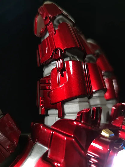 Iron Man Metal Nano Gauntlet - Hulk Edition (1:1 Scale)