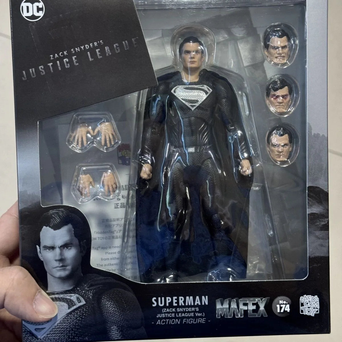 Mafex 1/12 DC Comics Superman Action Figure