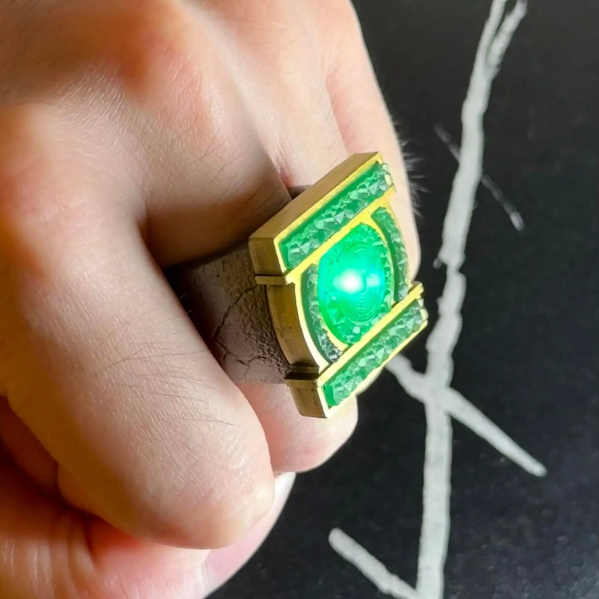 Light-Up Lanterns (2026) Green Lantern Metal Ring