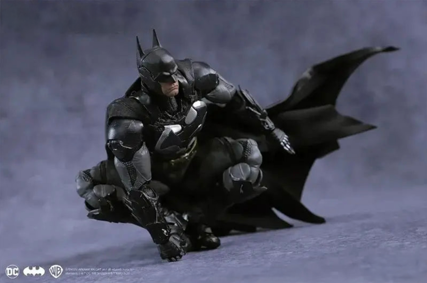 Batman Arkham Knight V8.04 Suit Batman Action Figure