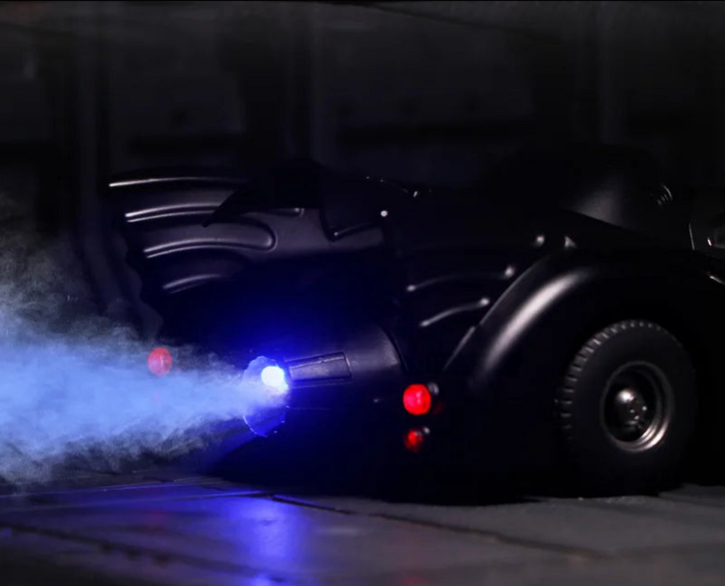 1989 Batmobile Car Toy 1/24 Scale